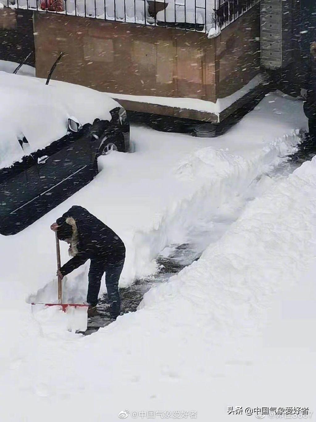 东北局地暴雪破纪录,东北部分地区遭遇创纪录暴雪