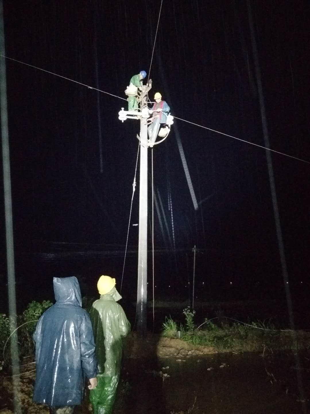 景德镇暴雨最新消息,景德镇突降暴雨，最新动态实时更新。