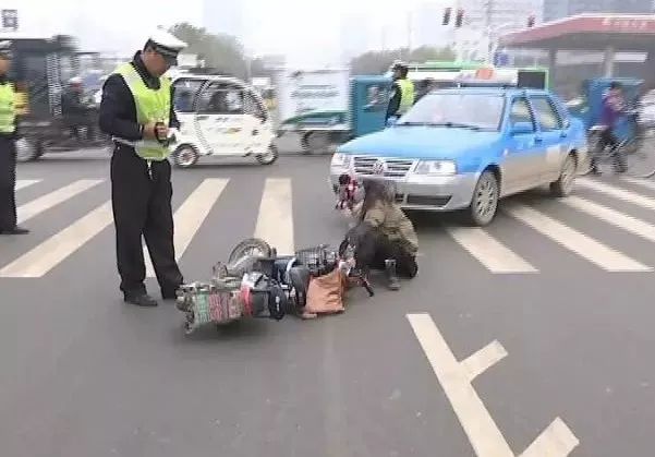 上蔡最新车祸,上蔡近日发生惊心动魄的交通意外。